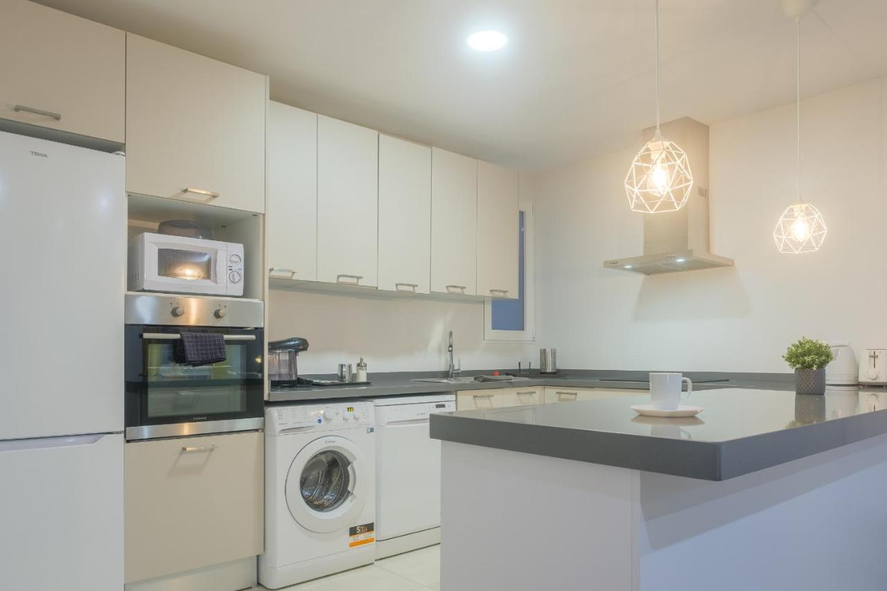 Bright, Brand New & Very Comfortable Apartment Valencia Exterior foto
